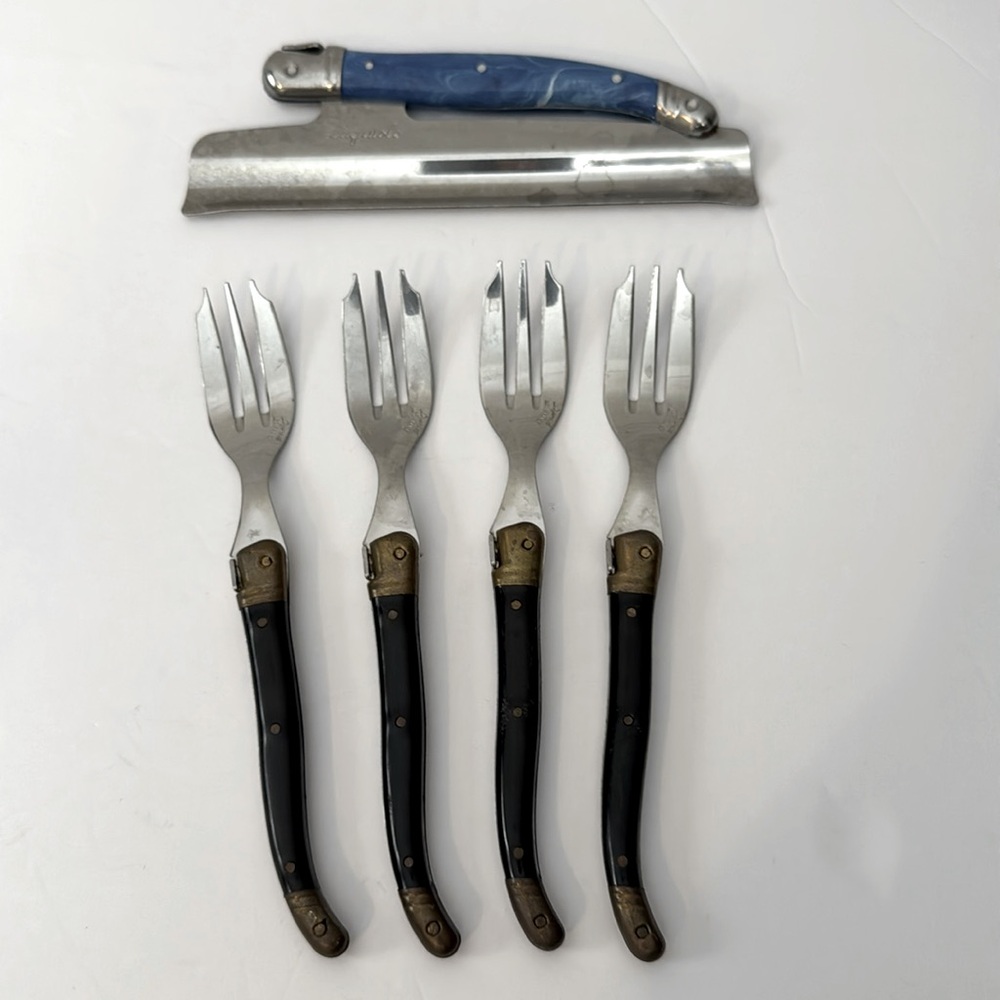 Laguiole Vintage Inox France 4pc Fork Set and scrapper Bee on Handles